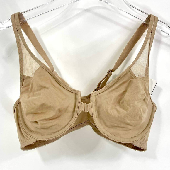 Wacoal Other - WACOAL Beige Racerback Underwire Front Close Bra